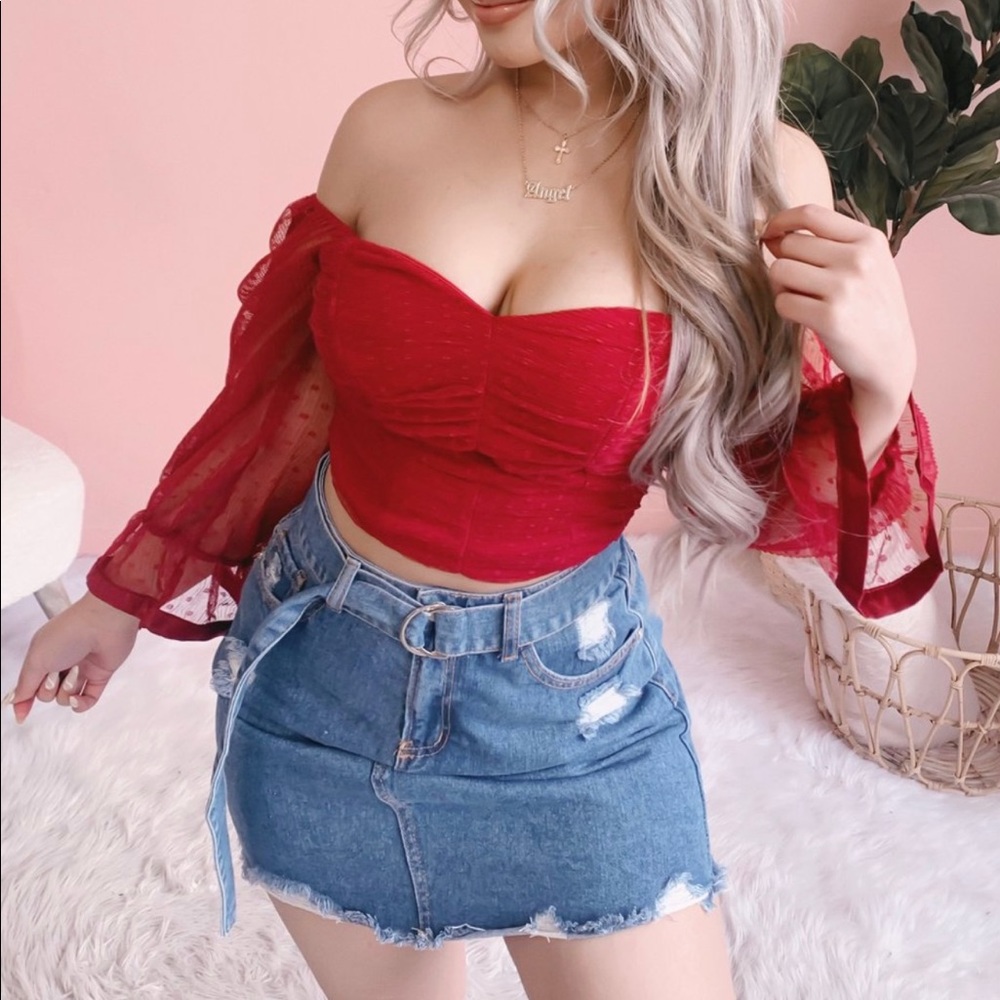 NWT Ruched Ruby Red Cropped Top Small